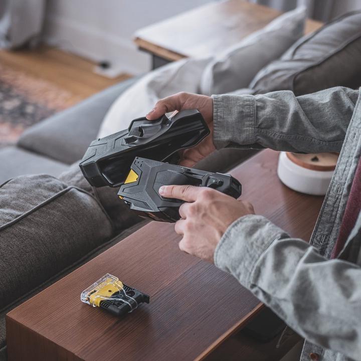 BLACKHAWK! TASER X2 Quick Draw Holster