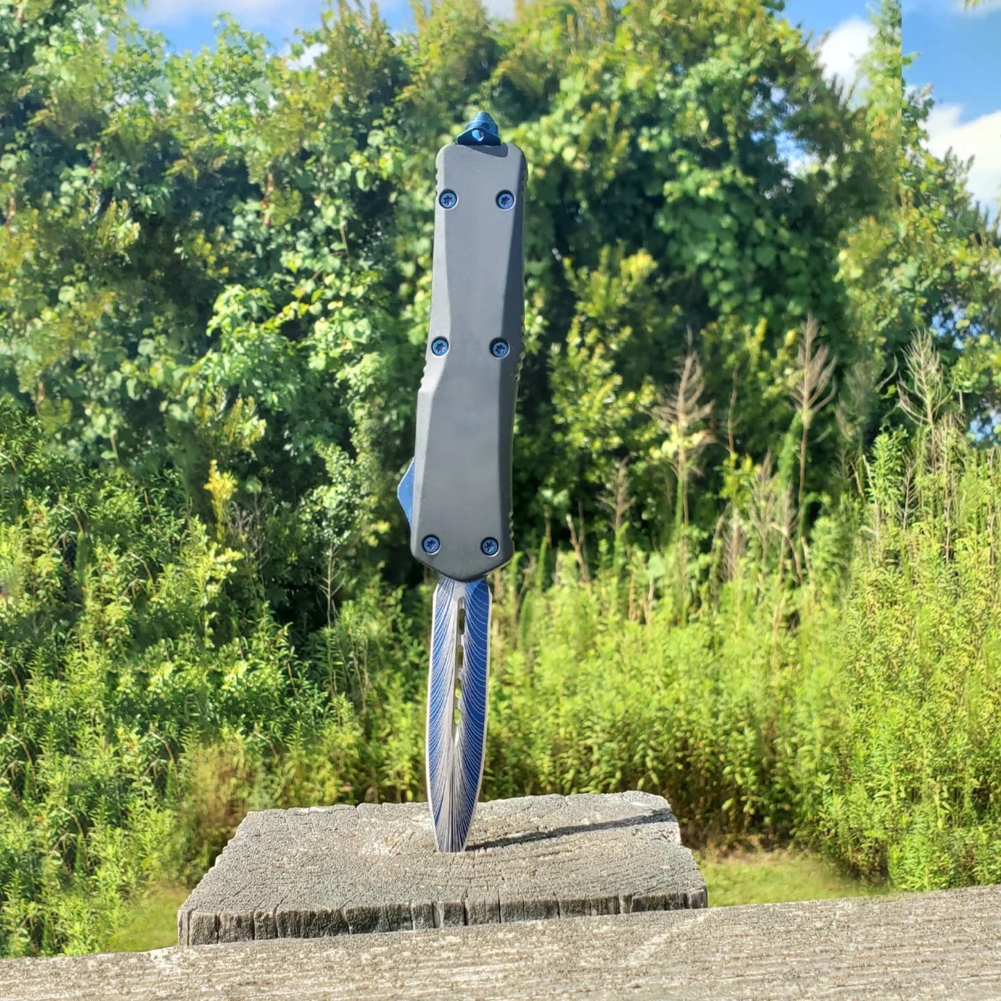 Armed Force Tactical Automatic OTF Damascus Knife w/ Molle Holster 3.5"